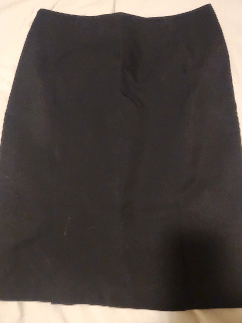 Kasper Black Pencil Skirt - Classic Professional Style, Size 6P